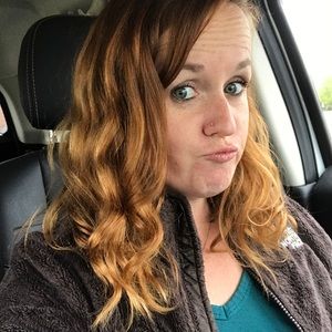 Meet your Posher, Lindsey